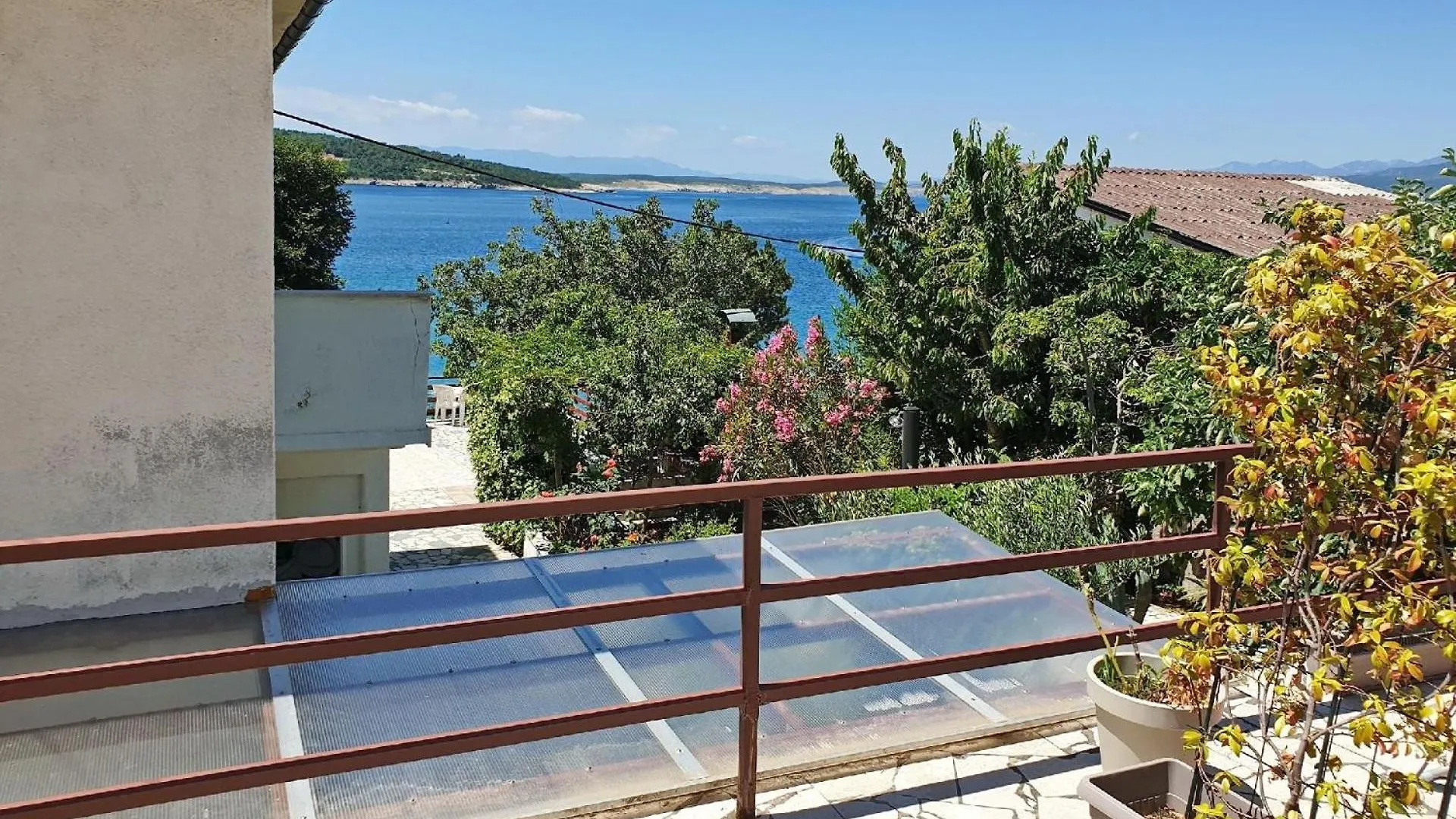 Apartment Devcic-40M Vom Meer, Haustierfreundlich Silo