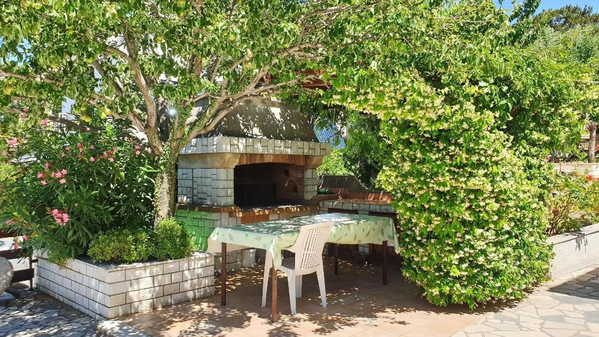 Apartment Devcic-40M Vom Meer, Haustierfreundlich Silo  Silo (Krk)