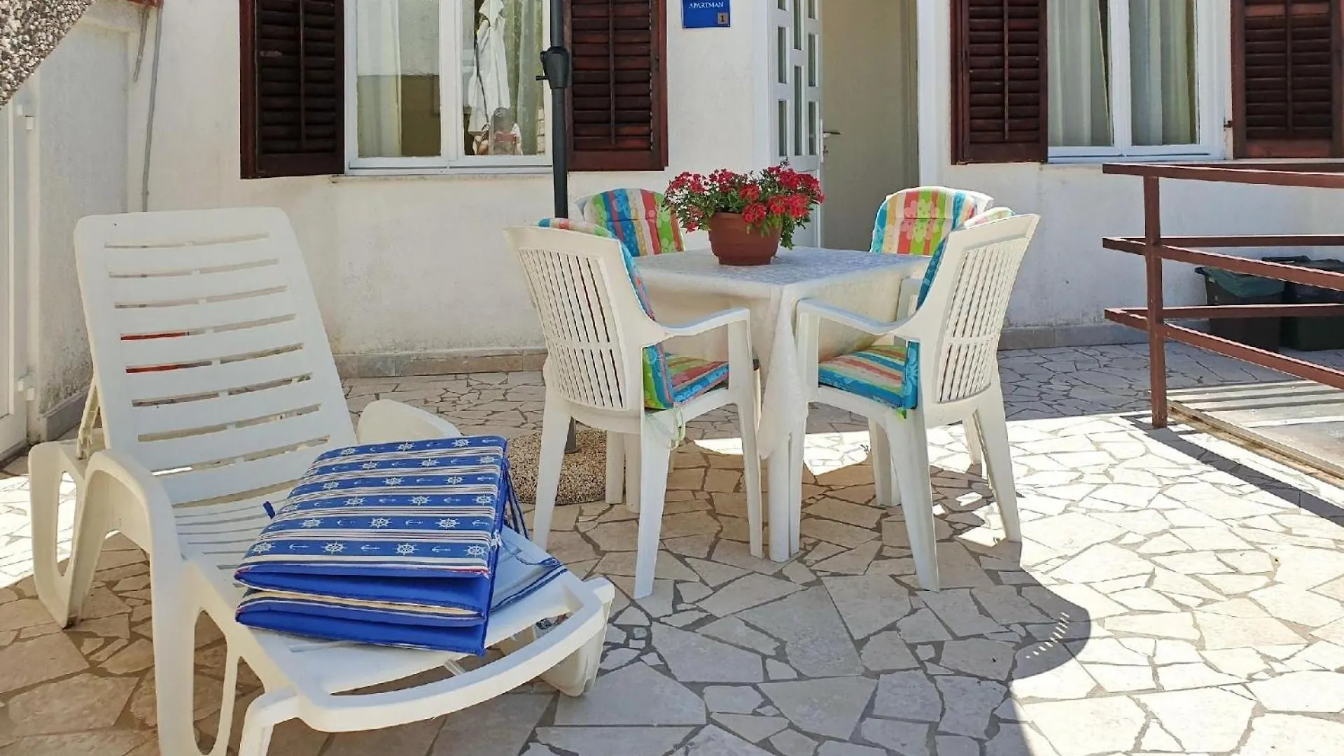 Apartment Devcic-40M Vom Meer, Haustierfreundlich Silo   Silo (Krk)